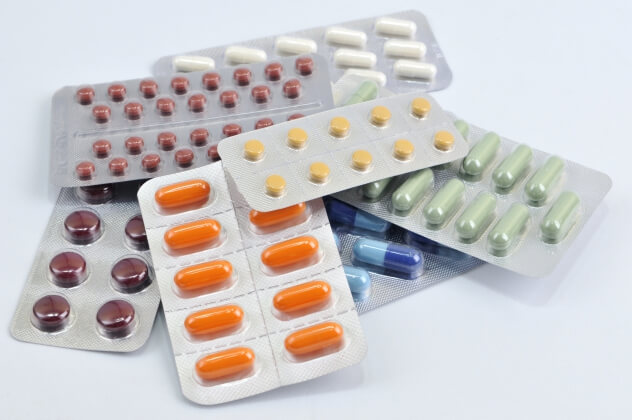Онлайн-ритейлеры просят разрешить доставку лекарств обычным курьерам