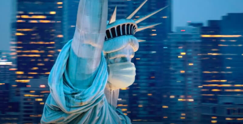 McCann Global Health сняло социальный ролик, надев маску на статую Свободы