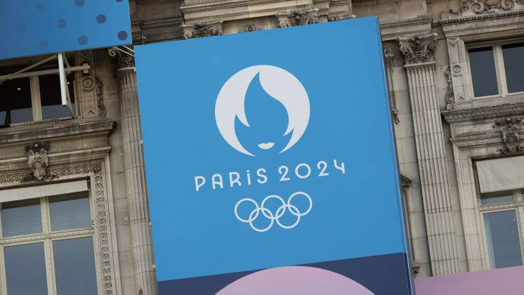 Оргкомитет Олимпийских игр принёс извинения за пародию на священный сюжет