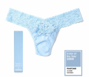 Pantone заколлабился с брендом нижнего белья Hanky Panky